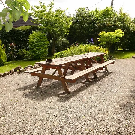 Spacious With Sauna Hébergement de vacances *